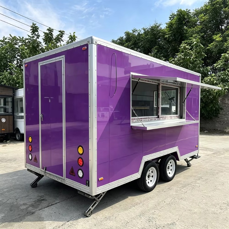 Trailer Katering Modern dengan - Food Snacks Catering ulasan dan harga